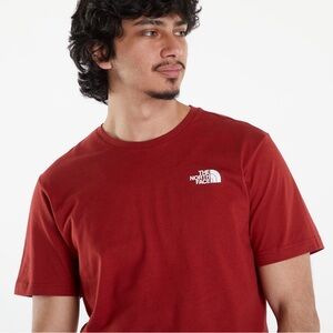 The North Face Tee Shirt burnt orange TNF gorpcore easy